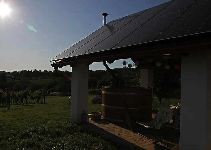 בית נופש Casa Beata Lesencetomaj