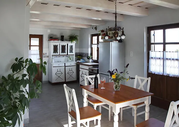 Casa Beata Lesencetomaj